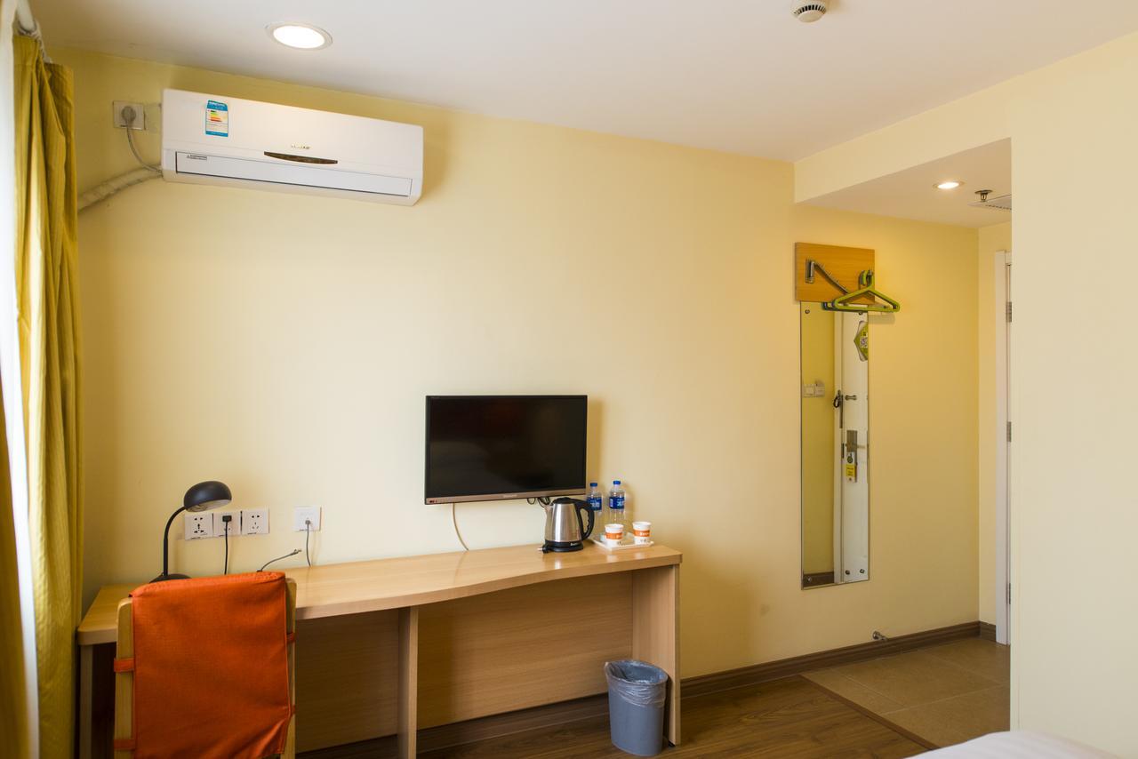 Home Inn Shanghai South Pudong Road Expo ภายนอก รูปภาพ